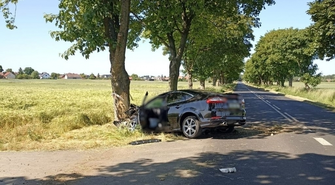 Tragiczny wypadek na trasie Konradowo - Stare Drzewce. Kierowca Forda nie przeżył