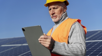 Instalacja fotowoltaiczna: rola hurtowni elektrycznych