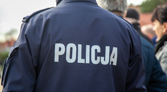 Fałszywy policjant wyłudził od 71-latka 135 tys. zł