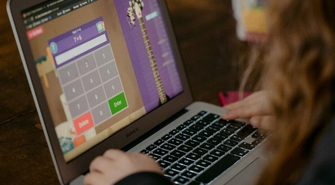 „Laptop dla ucznia” w Szlichtyngowej: 54 nowe komputery dla uczniów