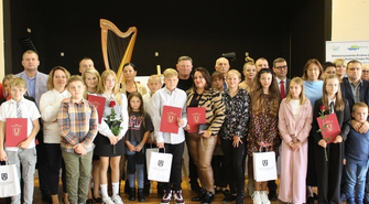 Szlichtyngowa. Uroczystość wręczenia stypendiów Burmistrz (FOTO)