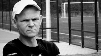 W wieku 41 lat zmarł Łukasz Jóźwiak. Był jednym z założycieli Orła Szlichtyngowa