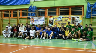 Grali dla Nikosia. Mikołajkowy Charytatywny Turniej Piłki Nożnej Halowej w Sławie