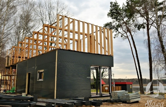 Nowe budynki gastronomiczne w Sławie nabierająkształtów FOTO