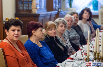 Seniorzy UTW we Wschowie świętują Nowy Rok pełni entuzjazmu FOTO