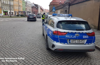 Policjanci wzięli pod lupępieszych FOTO