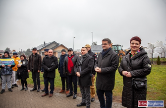 Uczniowie z SOSW będą jeździćmercedesem VIDEO