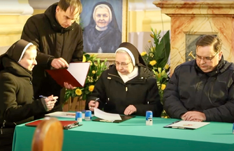 Sesja inauguracyjna procesu beatyfikacyjnego s. Iwony Król CSSE VIDEO