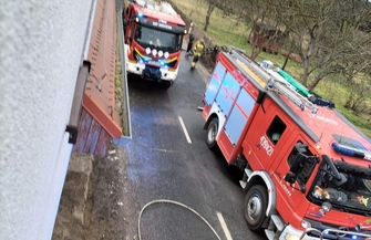 Pożar sali wiejskiej w Wygnańczycach FOTO