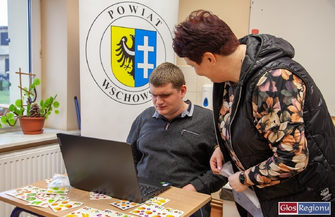 Uczniowie otrzymali m.in. laptopy - Fundusz Pomocy Ukrainie FOTO