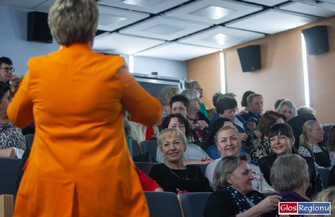 Operetka Miłosny Zawrót Głowy w CKiR z okazji Dnia Kobiet FOTO