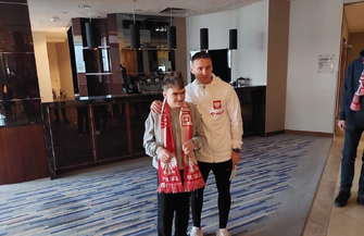 Uczniowie z SOSW na meczu Polska-Albania.