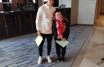 Uczniowie z SOSW na meczu Polska-Albania.