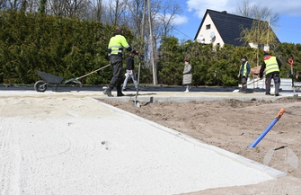 Prace na Placu Pamięci Narodowej w Sławie