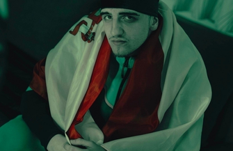 Carlos błyszczy w nowym singlu Ja Cię Kręcę