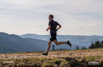 Mistrzostwa Polski w Biegach Górskich sukcesy zawodników z LLKS Osowa Sień