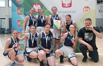 Koszykarki z I ZS we Wschowie zdobyły brązowy medal w finale wojewódzkim FOTO