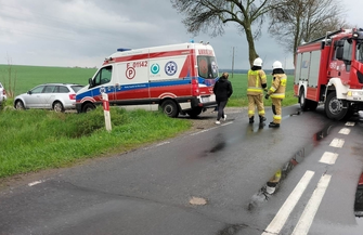 28-letni kierowca Skody Fabii dachował na drodze Sława-Stare Strącze FOTO