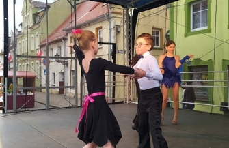 Jarmark Produktów Lokalnych na Starym Rynku w Sławie przyciągnął tłumy FOTO