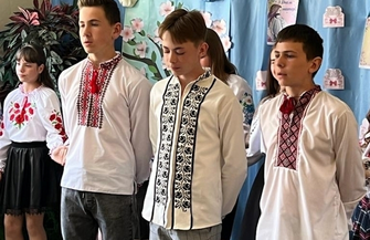 Starosta Wschowski przekazał autobus szkole na Ukrainie