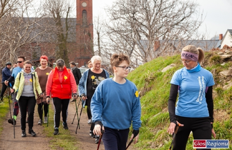 Wschowa Nordic Walking dla seniorów w Parku Wolsztyńskim