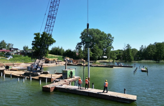 Lgiń. Prace przy zespole pomostów wznowione FOTO