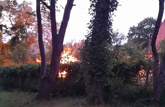 Wschowa. Płomienie w centrum miasta Interweniowali strażnicy miejscy VIDEO