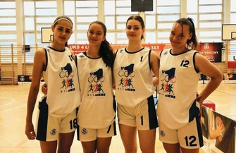 Koszykarki z SP 1 we Wschowie zdobyły wicemistrzostwo Polski FOTO