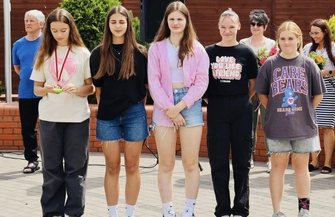 Burmistrz gościł wicemistrzynie Polski z SP 1 Wschowa FOTO
