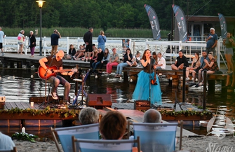 Koncert na wodzie w Sławie. Wystąpiła Basia Kawa i Błażej Kucman VIDEO