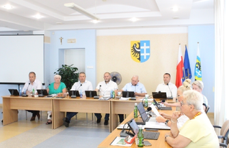 Zarząd Powiatu Wschowskiego otrzymał absolutorium i wotum zaufania