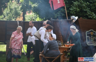 Trzeci piknik rycerski we Wschowie Średniowieczne miasto. Krajobraz przed bitwą