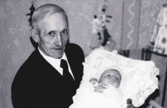 Krzysztof Grabka W Ugłach spłonęło 50 gospodarstw oraz kaplica zginęło ponad 100 Polaków