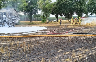 Pożar w Krążkowie W płomieniach stanęła maszyna rolnicza FOTO