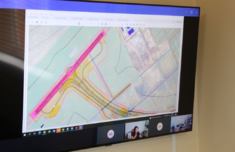 Starosta A. Bielawski w rozmowie z GDDKiA o ścieżce rowerowej przy obwodnicy Wschowy