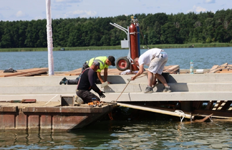 Pomost w Lginiu rośnie w oczach FOTO