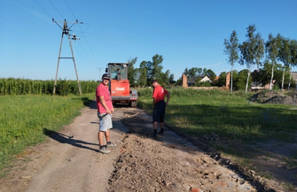 Gmina Wschowa poprawiła jakość dróg śródpolnych w sołectwach