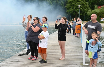 79. rocznica Powstania Warszawskiego uczczona na plaży w Sławie VIDEO