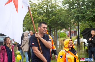 Barwny korowód i parada motocykli na ulicach Sławy FOTO
