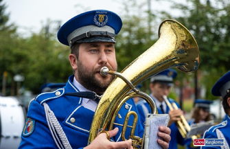 Barwny korowód i parada motocykli na ulicach Sławy FOTO