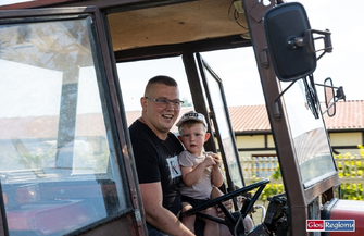 Osowa Sień. Dożynki rozpoczęli korowodem na wesoło FOTO