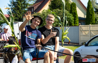 Osowa Sień. Dożynki rozpoczęli korowodem na wesoło FOTO