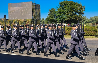 Starosta A. Bielawski To zaszczyt uczestniczyć w wielkiej defiladzie z okazji Święta Wojska Polskiego