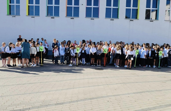Ponad 1500 uczniów szkół podstawowych rozpoczęło rok szkolny w gminie Wschowa