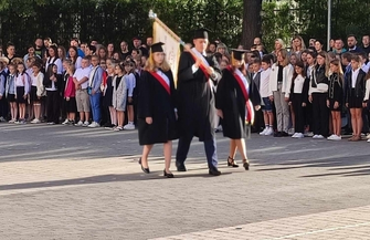 Ponad 1500 uczniów szkół podstawowych rozpoczęło rok szkolny w gminie Wschowa