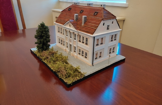 Makieta Państwowej Szkoły Muzycznej we Wschowie znalazła nowy dom