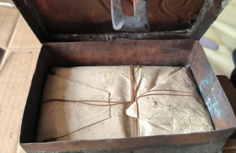 Podczas remontu wieży kościoła Farnego odnaleziono kapsułę czasu FOTO