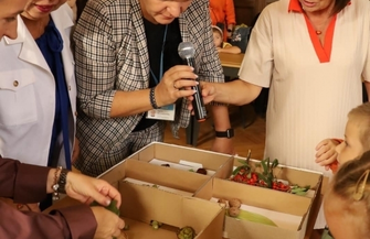 Przedszkolaki z wizytąwe wschowskim ratuszu FOTO