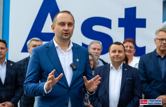 Przedwyborczy breifing PiS we Wschowie. Poseł Marek AstZwyciężymy VIDEO