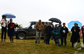 W Przybyszowie odsłonili tablicęupamiętniającąofiary podobozu Schlesiersee II